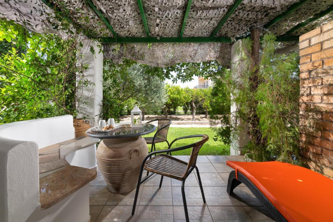 Elefteria Apts & Suites Kolymbia Exterior foto